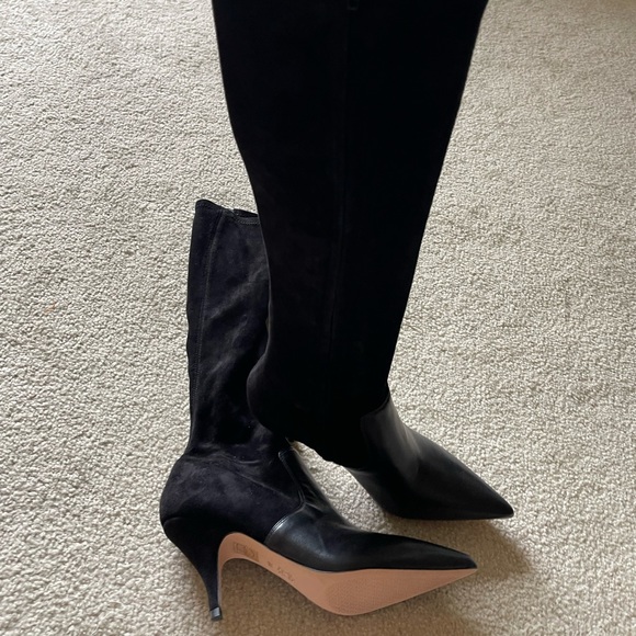 Like new Tory Burch boots. - Picture 5 of 5